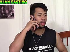 Casal chama amigo jogar baralho kama sutra gostosa da mulher pratica posicoes sexo