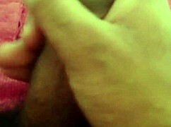 My first video lonely at home, just me masturbating and cumming all by myself in this homemade setup.