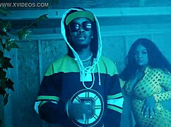 Sucking Dick Like A Popsicle