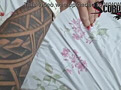 Meu primo quer me comer deitada