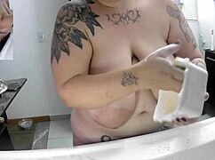 Doing the dishes naked on a hot wednesday