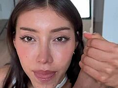 Ruthlee se folla a su hermanastro con squirting y eyaculacion femenina en pov amateur