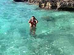 i see monika fox stop a tour bus to swim naked in the sea for free