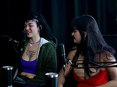 se tornou famosa na cidade o pai viu seu vídeo pelada levou cuspida a buceta não aguenta sexo forte e o ex faroraf watch on sheer red