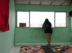 La puta helps with cardio eating and fucking big ass