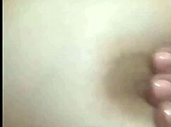 Me Masturbo Con El Video Que Me Mando Una Señora Con Marido Se Los Dejo Al Final Para Que Lo Disfruten!