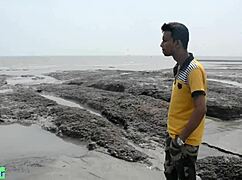 imagine first time meeting and fucking your fb friend in amazing desi sex.