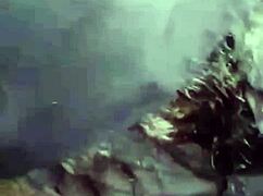 Amoosinas cums on white ass in airport wc