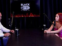 ruiva safada mostra seu cu depois de dizer que o esposo sugeriu a entrada no meio liberal gosta de pau grande e grosso e n�o assiste as cenas - bruna ferrari watch on sheer red