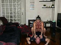 i fuck the policeman who came to arrest me in anal