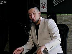 Cadu Shares Fetish Massage and Squirting Story