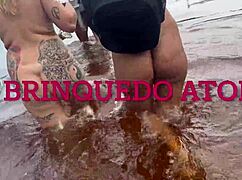 Vazou Na Net Largados E Pelados Fui Com Minha Amiga Da A Bucetinha Em Uma Praia De Nudismo Para Os Pirocudos Sem Camisinha No Pelo?