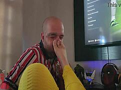 Old Cuckold Surprised With Creampie And Cleanup From Gym