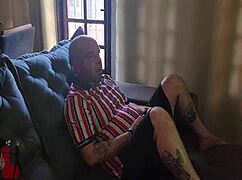 Old Cuckold Surprised With Creampie And Cleanup From Gym