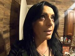 Watch that hairy pussy pissing up close, right?