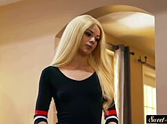 Busty Teen 18+ Dickriding in Storyline Action