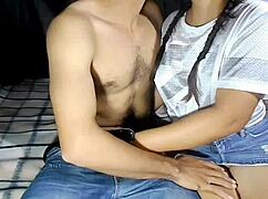 A Inexperta Y Joven Alumna Virgen Le Rompe El Culo El Chacal De La Colonia Hasta Bombearla De Esperma �se Lleva Todos Los Mecos Adentro