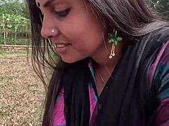 is bengali hot sexy bhabi having romantic sex?