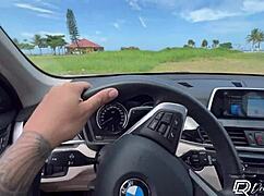 Ganhei gozada na boca do tatuado gostoso que conheci na praia