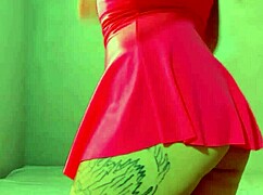 sex machine virgin girl masturbates for the first time by fucking her pussy