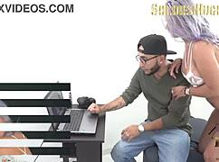 webcam model invites cum filling in pussy