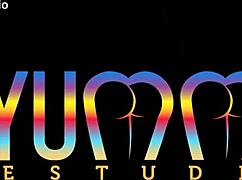 Watch Vitoria Beatriz drink pee and take DP with big cocks?