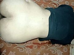 soteli bahin aur main raat ke andhere me chudai karte hain