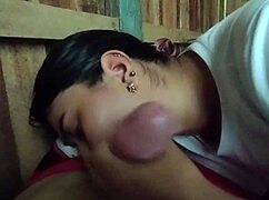 Le Chupo La Verga Al Pervertido De Mi Suegro En Su Casa Vieja De Madera En Medio De La Fiesta Y Por Poco Nos Descubren