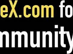 Maxine X fills oriental orifice with BBC 😈