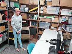 Black teen thief's camel toe busted by security!