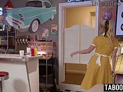 Ebony Teen Alexis Tae Eats Blonde Milf Pussy