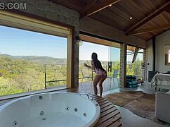 renatinha safada na cabana showing off her big tits