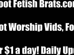 i will make these bitches worship my feet