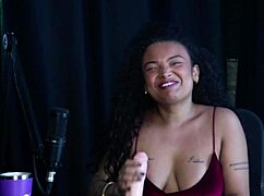 Safada shows off her boquete skills after chatting about content creation as a long-term investment - gaúcha yasmin sheer red