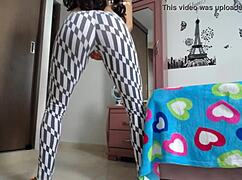 Shy Fitness Model's Big Ass Shakes in Tight Leggings Workout