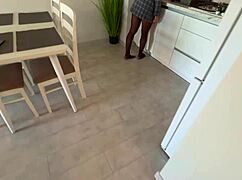 Milf invites him home post-museum for hard fuck